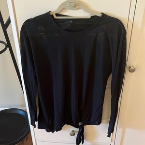 Lulu - Black Long sleeve